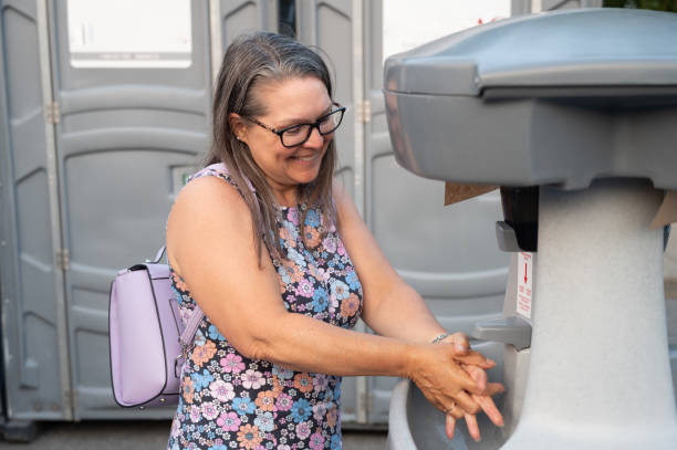 Portable Toilet Options We Offer in Whitewright, TX